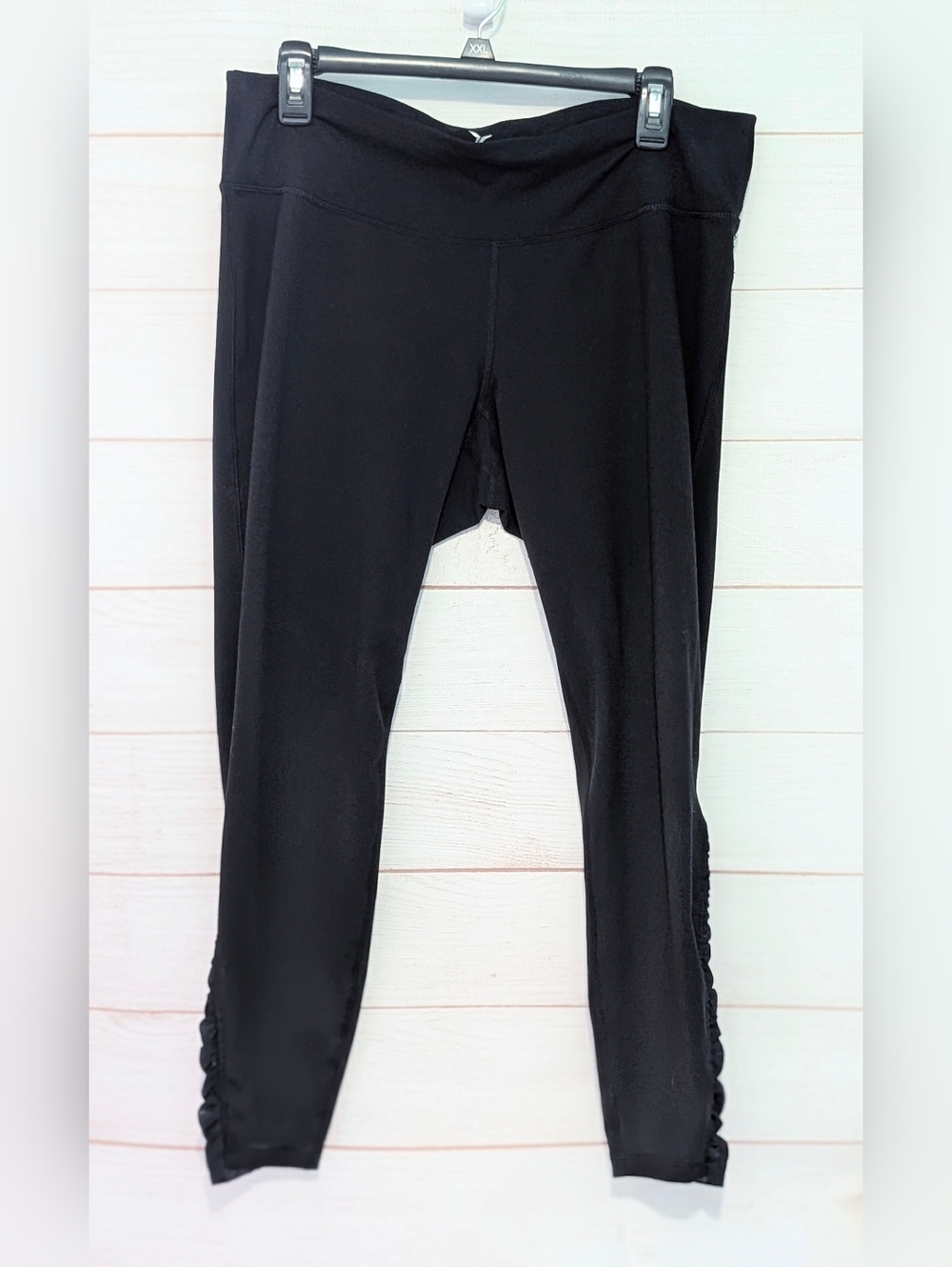 Euc Old Navy Active Black Ruched Leggings Size XL